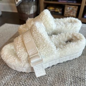 Ugg Fluffita Slipper